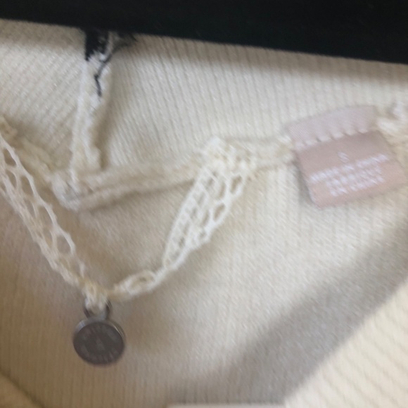 New with tags off the shoulder sweater - Picture 3 of 4